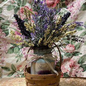Longaberger Floral Arrangement in Mason Lavender